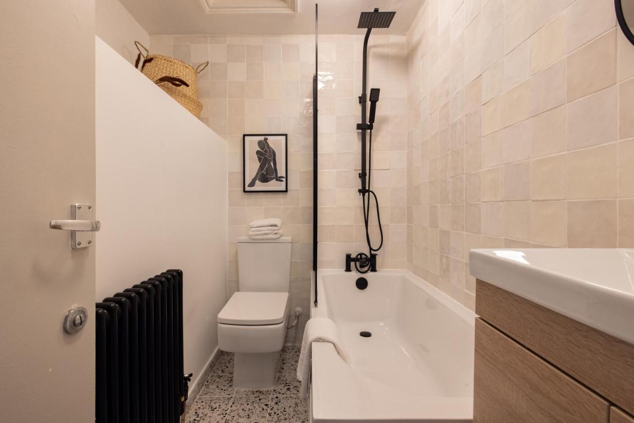 The Kensington And Chelsea Classic - Glamorous 2Bdr Flat ลอนดอน ภายนอก รูปภาพ